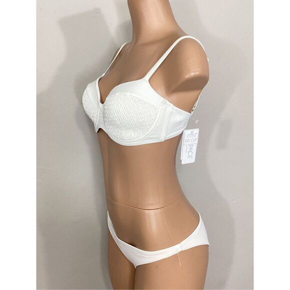 L*SPACE cream Marley bikini set. M/DD-top. Retails $196 - Picture 6 of 16